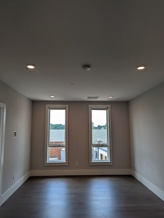 Photo - 3193 Washington St Unit 202