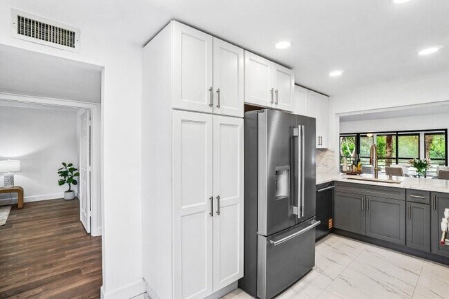 Photo - 11177 Aspen Glen Dr