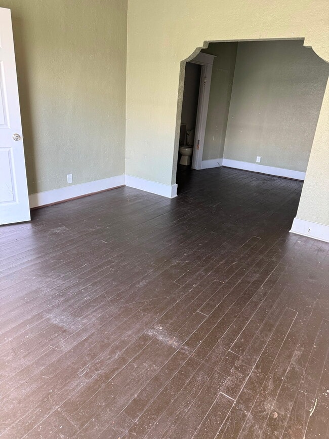 57 N Adams 204
