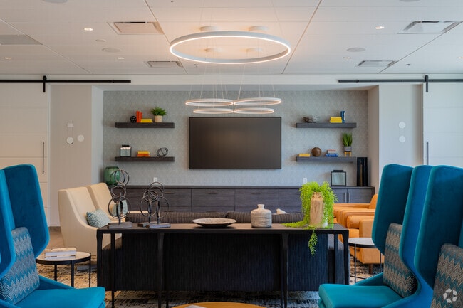 Poppy Boy's Kitchen - Main Street