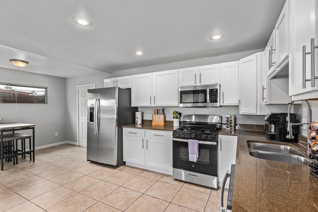 Photo - 2031 E Orange St.