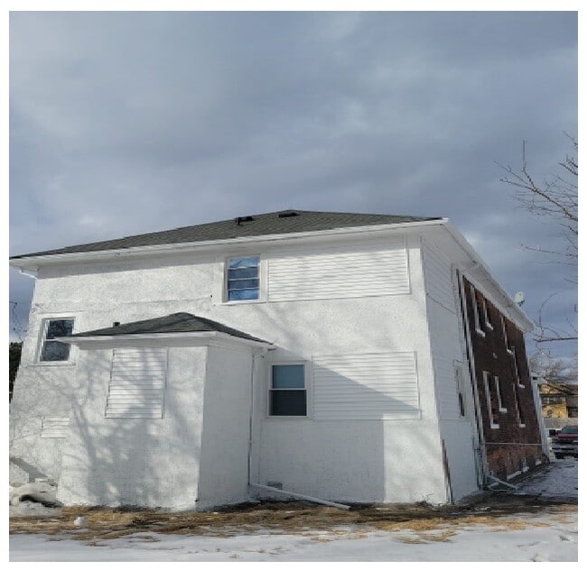 Photo - 343 Elmhurst St