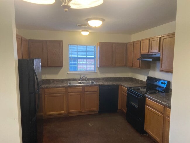 Photo - 2 Bed 2 Bath Duplex Unit 419