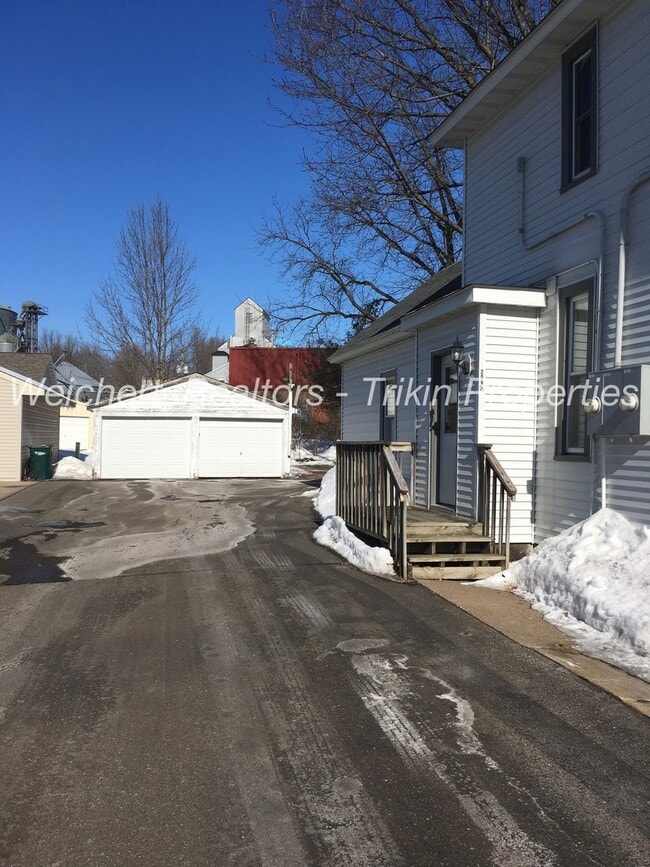 Photo - 209 W Warren St Unit 209-1