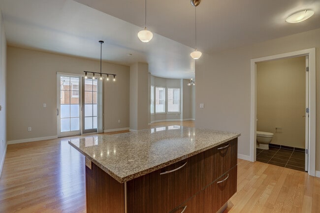Photo - 410 Acoma St Unit 212
