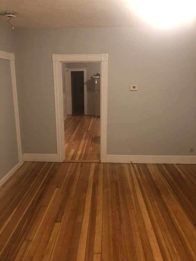 117 Burnside Ave