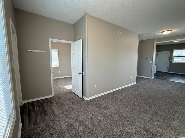 Photo - 3 Bedroom Home with Basement & Yard