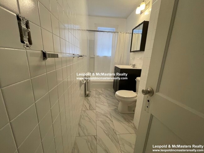 Photo - 142 Davis Ave Unit 6