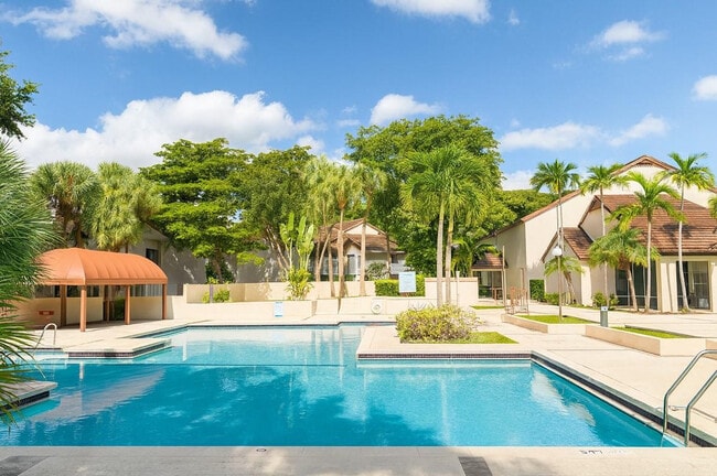 Photo - 9215 SW 141st Pl Unidad 0