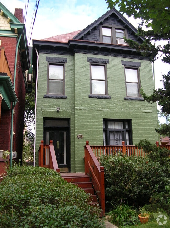 Building Photo - 5409 Coral St Rental