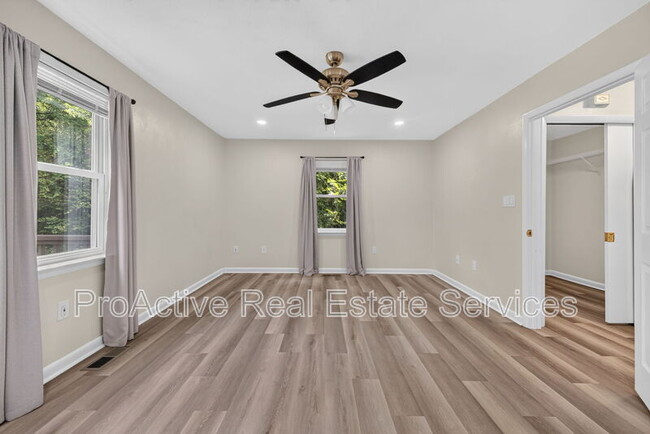 Photo - 100 Hodges Manor Rd