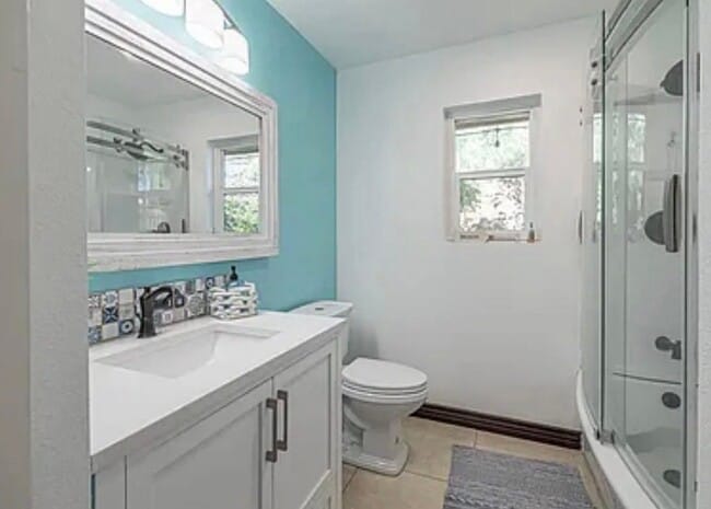 Photo - 33656 Tradepost Rd