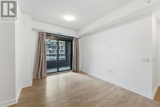 Photo - 2920 Hwy 7 Unit 2404