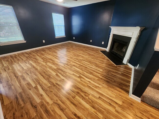 Photo - Lovely Scotts Mill Home!