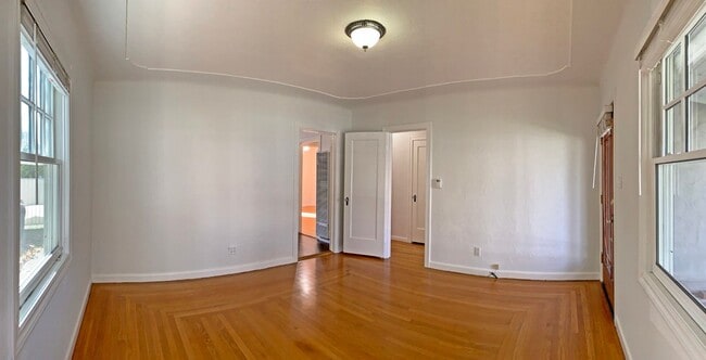 Photo - Cozy, Beautiful Updated 2 Bedroom Home!