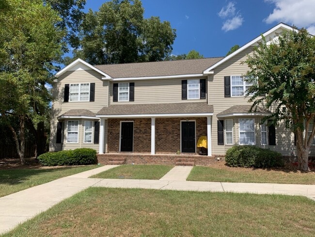 Building Photo - 453 Brannen Dr