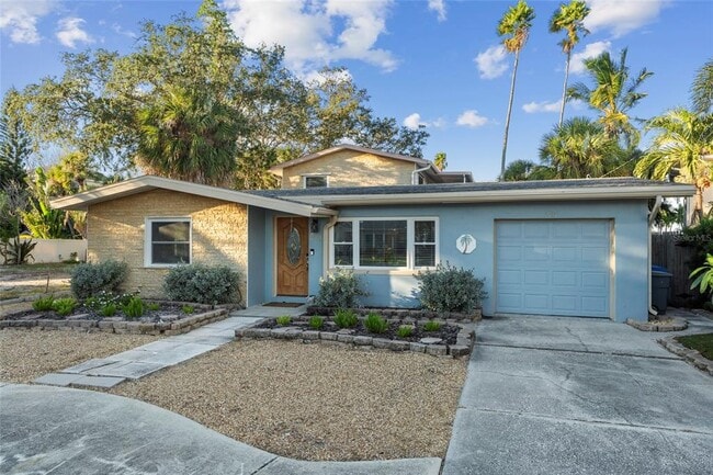 Photo - 284 44th Ave