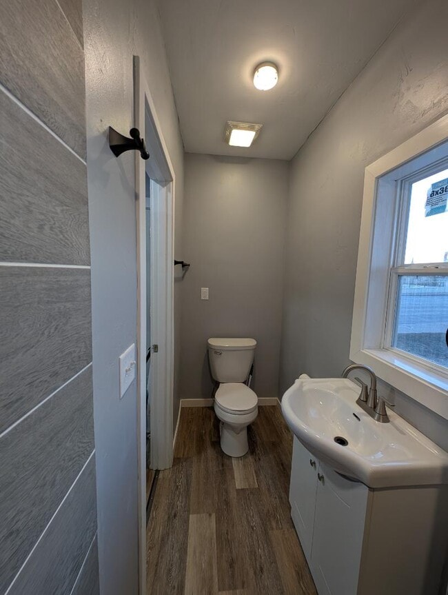 Photo - 2202 Jackson St