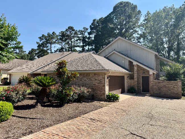 Photo - 1006 Augusta Dr