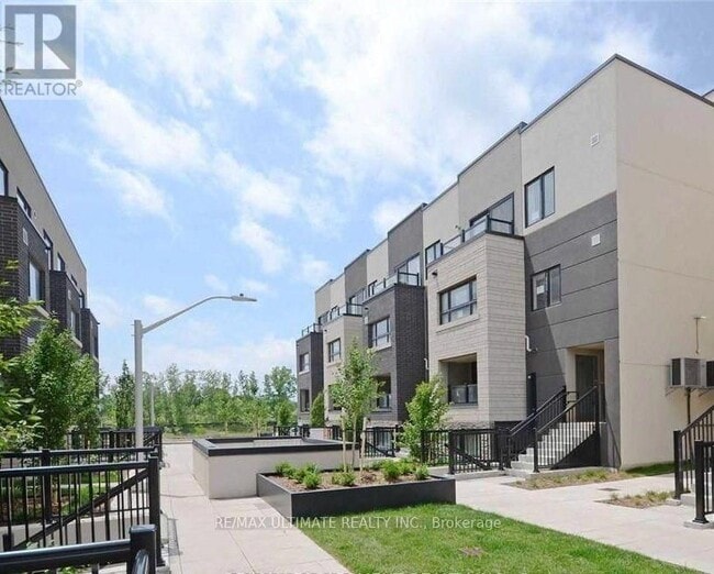 Photo - 1135 Cooke Blvd.