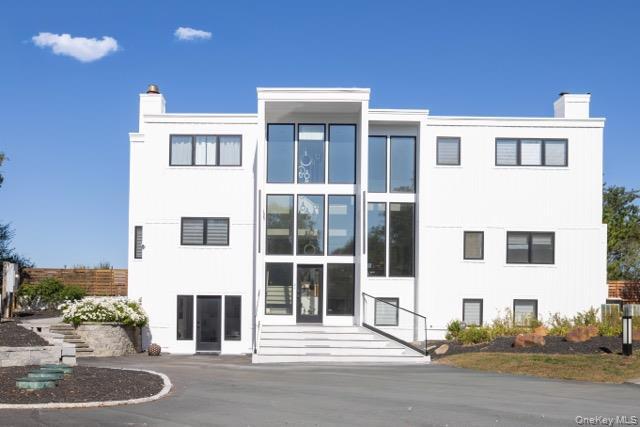 Photo - 57305 Rte 48