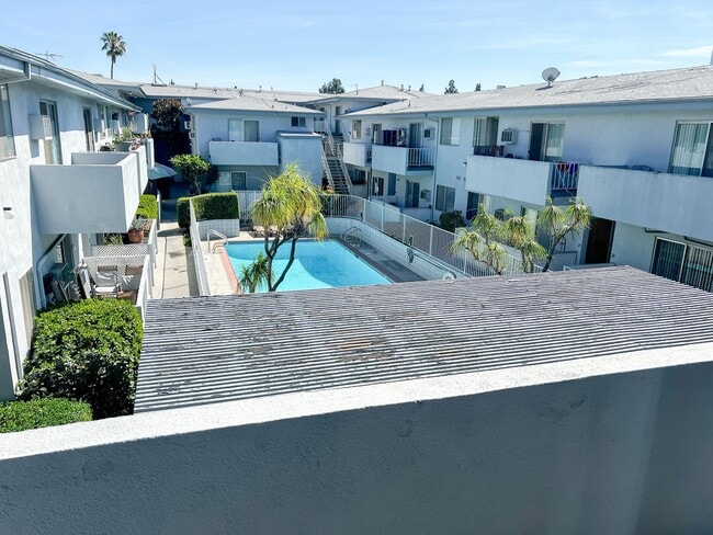 Corteen Apartments