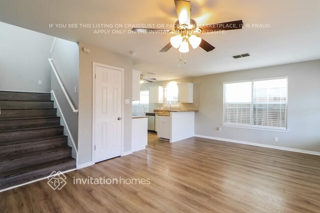 Photo - 2221 Jasmine Path