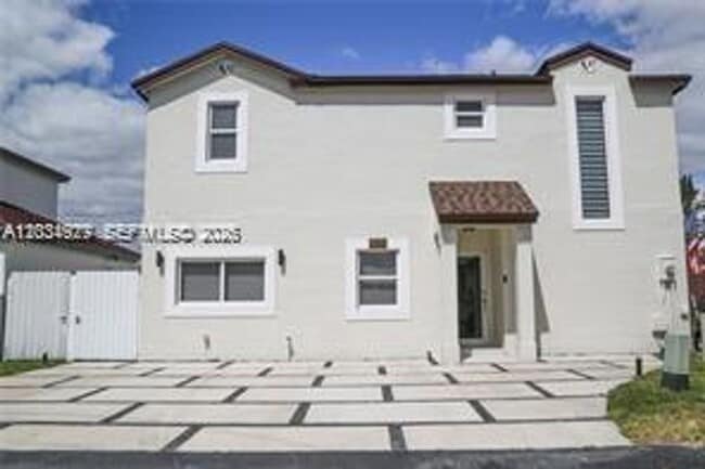 Photo - 9035 SW 148th Ct