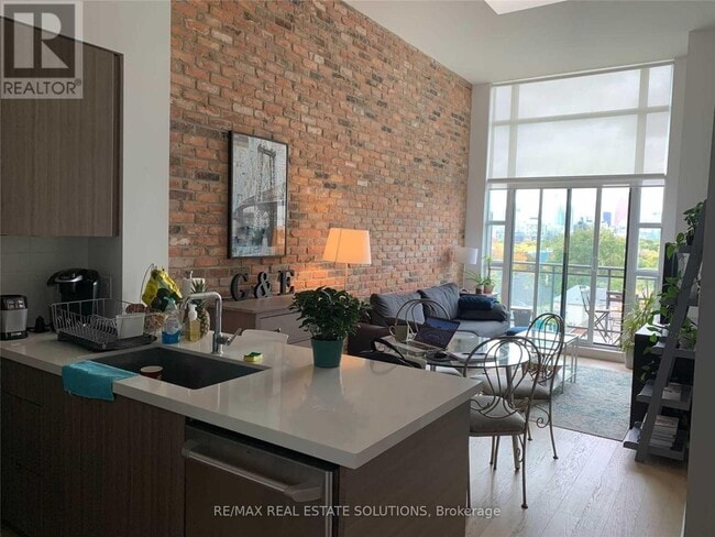 Photo - 88 Colgate Ave Unit PH29