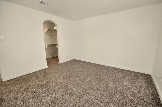 Building Photo - 21155 Gosling Rd Unit 43 C