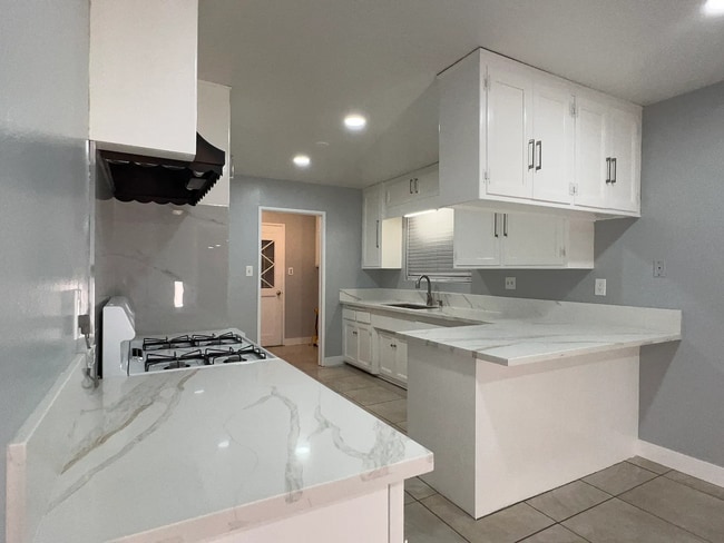 Kitchen - 15503 Bloomfield Ave House