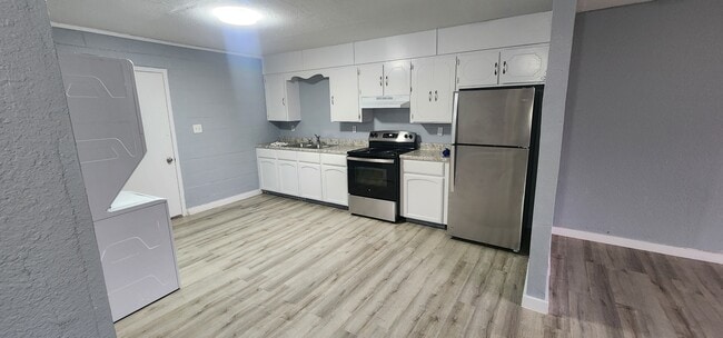 Photo - 1013 Reynosa St Unit # 1