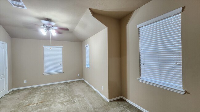 Photo - 26939 Glacier Creek Dr