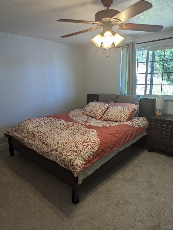 Photo - 123 Roseburg