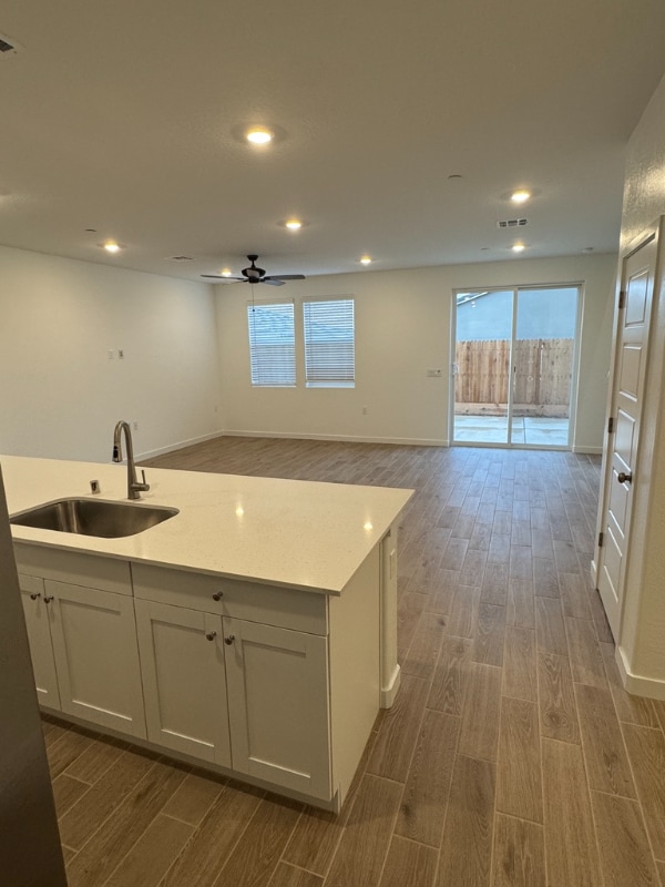 Photo - 1137 Granite Dr