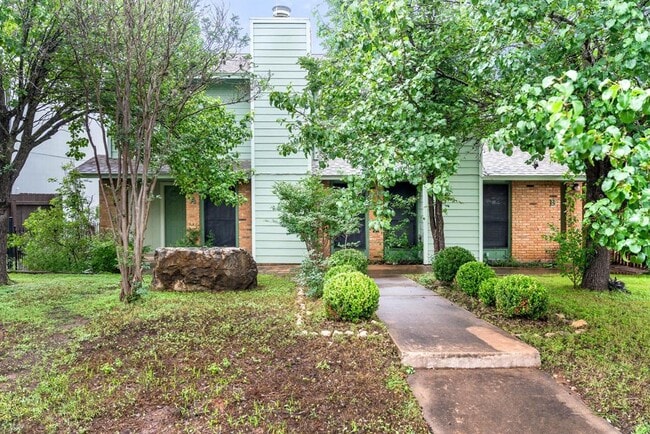 Building Photo - 3222 Tamarron Blvd Rental