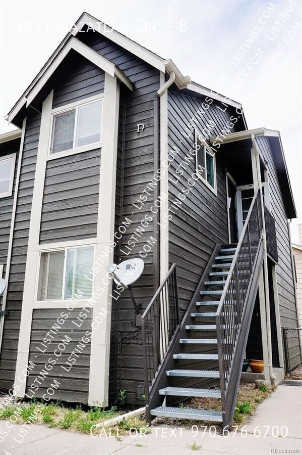 Photo - 1051 Mazatlan Cir House
