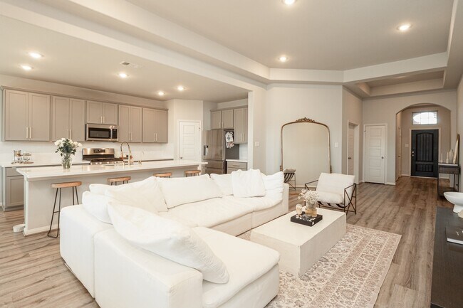 Photo - 16431 Elkcreek Dr