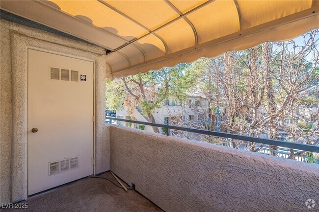 Building Photo - 3061 Key Largo Dr Unit 202 Rental