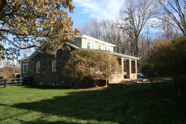 Photo - 37174 Little River Tpke