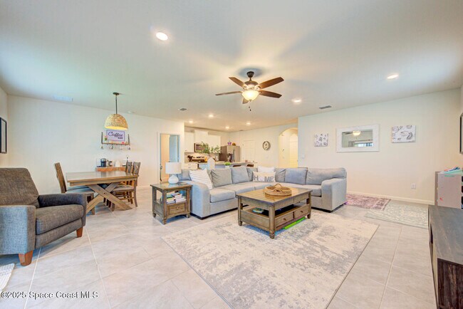 Photo - 1342 Mineral Lp Dr NW