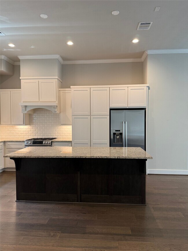 10915 Brookeshire Chase Ln