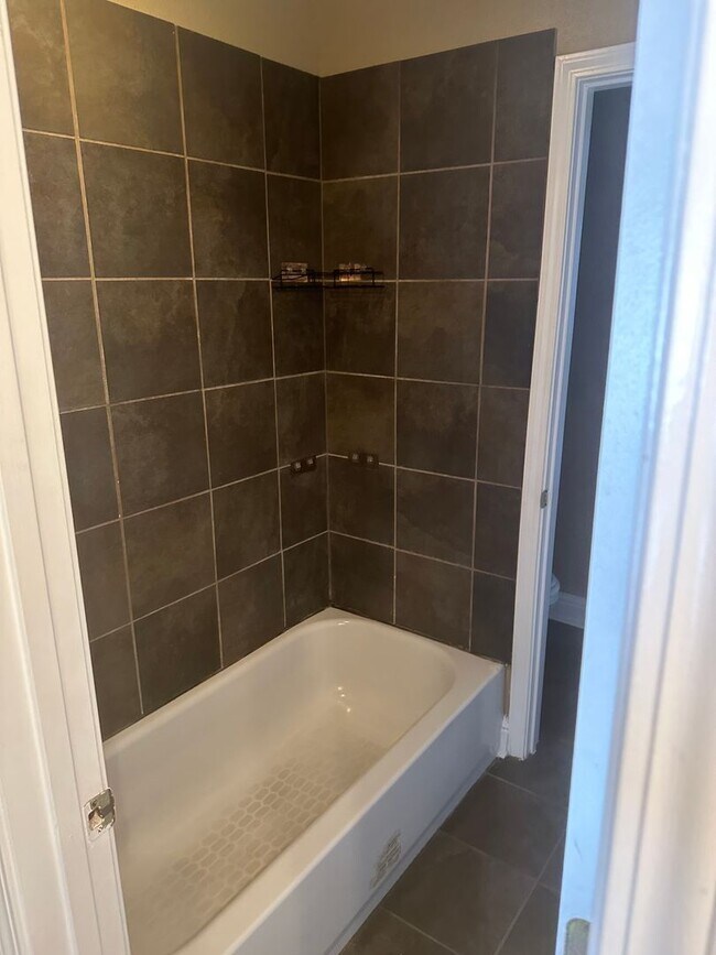 Photo - 3 Bedroom 2.5 Bath Townhouse