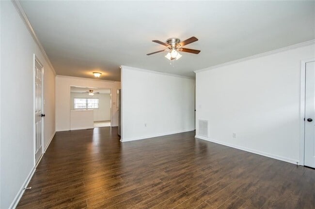 Photo - 3051 Fern Valley Dr SW