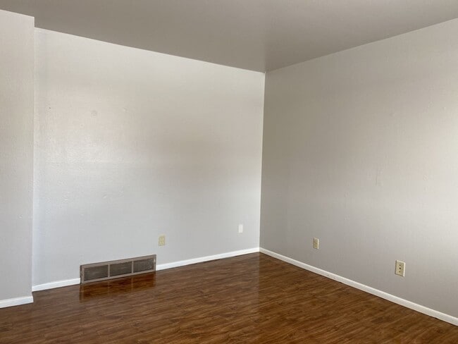 Photo - Cozy 3 Bed/1.5 Bath Duplex with Fenced Yard and 1 Car Garage