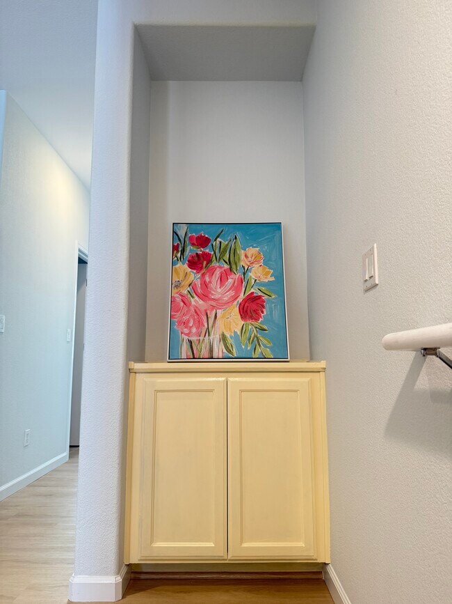 Photo - 1505 Nevin Plz