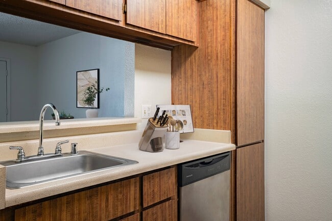 Eagle Point Apartments