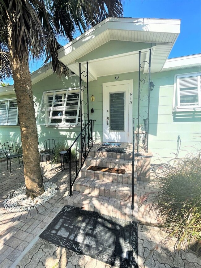 Photo - Seasonal Short-term Single-Family Home Close to Casey Key Beach!