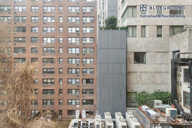 300 E 51st St Unidad SI FL5-ID2200