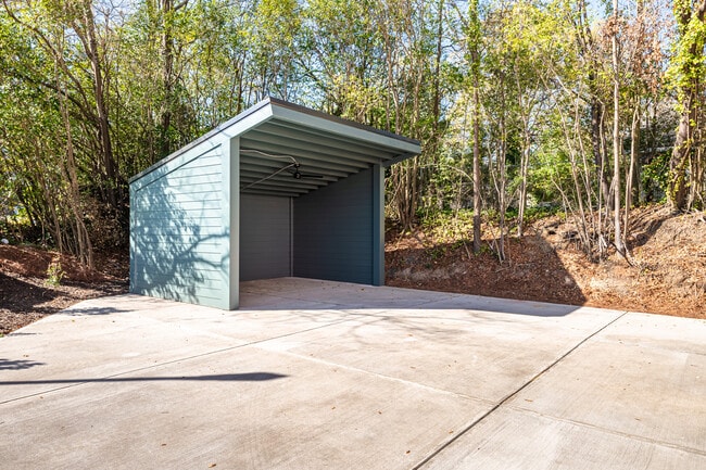 Photo - 2518 Laurel St